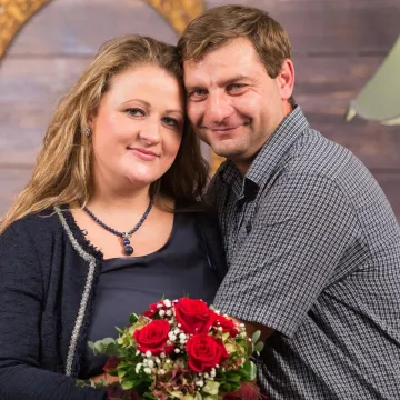 Sjećate se njih? Nikolina je Zvonku odmah zapela za oko u 'Ljubav je na selu', a ovako ju je zaprosio