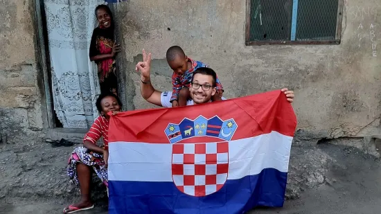 Nagrađivani profesor geografije ljeta provodi u Africi, a zimske praznike na online predavanjima