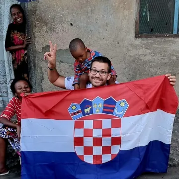 Nagrađivani profesor geografije ljeta provodi u Africi, a zimske praznike na online predavanjima