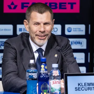 Zvonimir Boban pred kamerama: Obraća se navijačima Dinama i komentira aktualnosti