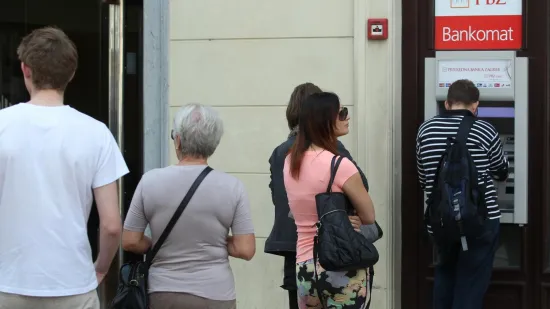 Kako do besplatnog računa u bankama? Imamo detalje novih pravila, građani će imati dvije opcije