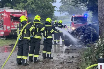 Djevojka (17) slupala luksuzni automobil: Trojica mladića ozlijeđena, jedan bi mogao ostati nepokretan