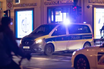 Deportirali ubojice, silovatelje i najteže kriminalce uz oproštajni dar: Neki dobili 1000 €