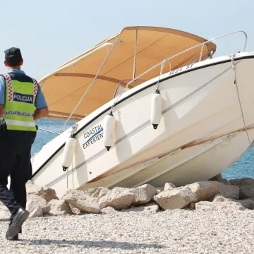 Tragedija kod Metkovića: Jedan muškarac poginuo, za drugim se intenzivno traga