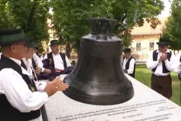 Vinkovački 'Big Ben' ponovno pred svojom crkvom: 'Drago mi je da se vratilo u punom sjaju'