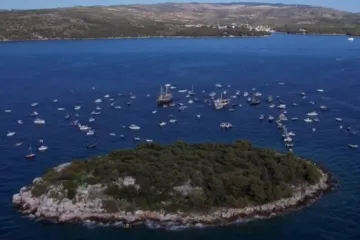Šolta i Brač odmjerili snage: Evo u čijim je rukama Mrduja idućih godinu dana