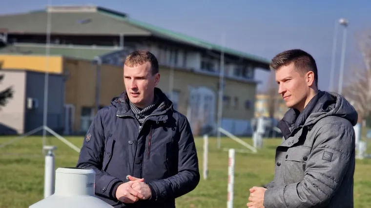 Dorian Ribarić vodi djecu kroz svijet meteorologije – uz pokuse i zabavu