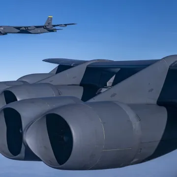 Putnički avion zamalo se sudario s američkim bombarderom: Pilot ispričao dramatične trenutke