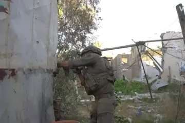 Izrael počeo kopnenu ofenzivu na području u kojem je veliki broj izbjeglica