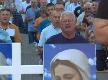Nadbiskup Uzinić kritizirao klečavce: 'Odnos prema ženama nije na razini na kojoj bi trebao biti'
