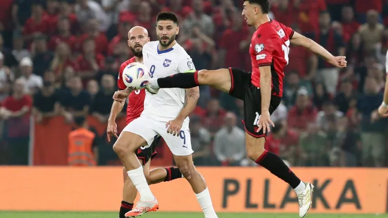 Srbi kipte od bijesa zbog poteza FIFA-e: 'Probili ste dno, nemate srama'
