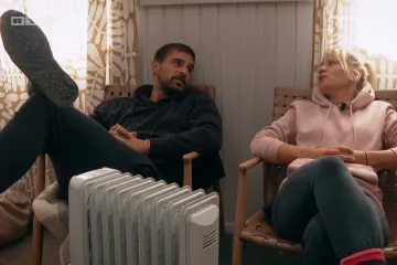 Intenzivan rad, plašt za nevidljivost i preokreti u odnosima: 'Ne gledam je istim očima, izdajica'