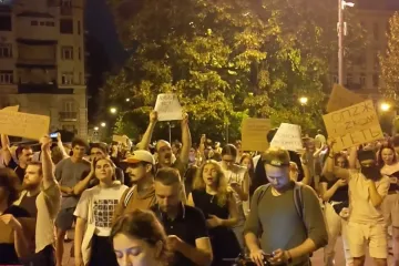 U sjenci rata bukte prosvjedi u Kijevu: Što je to zapravo potpisao Zelenski?
