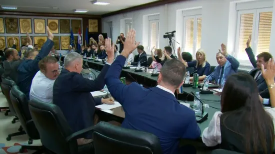Tko je 16. ruka koja je spasila HDZ u Splitu? Teške riječi: 'Političko podzemlje se ujedinilo'
