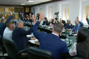 Tko je 16. ruka koja je spasila HDZ u Splitu? Teške riječi: 'Političko podzemlje se ujedinilo'