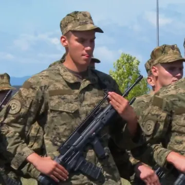 Hrvatski komandosi marširat će na mimohodu, a stiže i legendarni vukovarski Samuraj