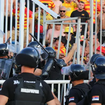 Grad u Srbiji je bio pod opsadom: Čuli su se pucnjevi, a srpska legenda je sve pokušala smiriti