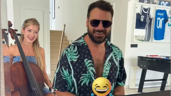 Hauser svira, pjeva i smije se s atraktivnom Talijankom: Je li mu djevojka ljubomorna?
