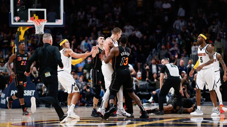 Problematični NBA blizanci nastavljaju šokirati: Žele se okušati u ringu s braćom Jokić?