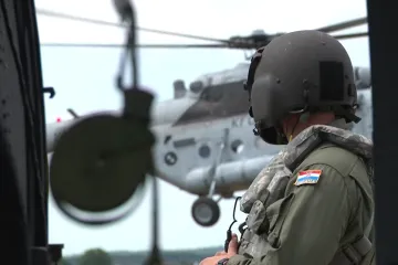 Moćni Black Hawk letjet će u čast Oluje: Pogledajte kako izgledaju pripreme vojnih pilota