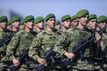 Doznajemo najnovije detalje vojnog mimohoda, bit će jedna promjena: 'Putin se ne vozi, Macron se vozi...'