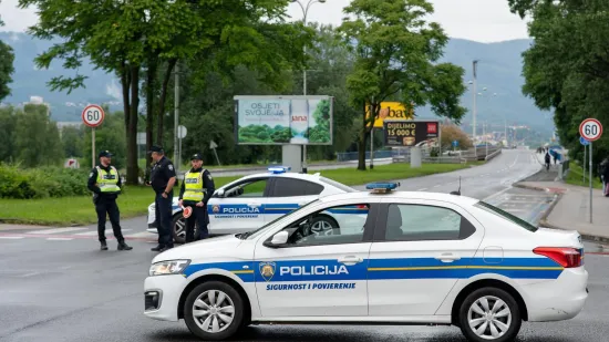 Maskirani mladići prebili maloljetnika na Bundeka pa objavili snimku: Oglasila se policija