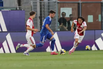 Baturina zabio Ajaxu! Hrvatski dragulj blistao u dresu Coma