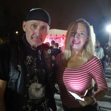 Slunj gorio od energije: Vedra plavuša osmijehom ukrala show na moto susretu