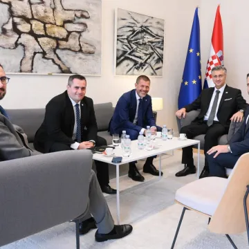 Boban u ozbiljnim razgovorima s Plenkovićem: Stadion se već 'gradi', a sve je bliže i nogometni kamp