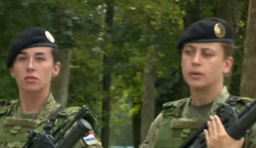 Tihomira, Alma i Andreja spremne za mimohod: 'Čast nam je pokazati hrvatskom narodu simbol pobjede'