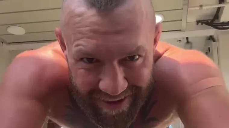 Mohawk McGregor? UFC-ova zvijezda šokirala novim izgledom usred skandala