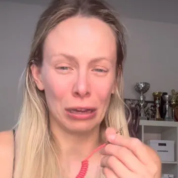 Tena objavila video u kojem grca u suzama: 'Izgleda smiješno, ali zapravo je zabrinjavajuće'