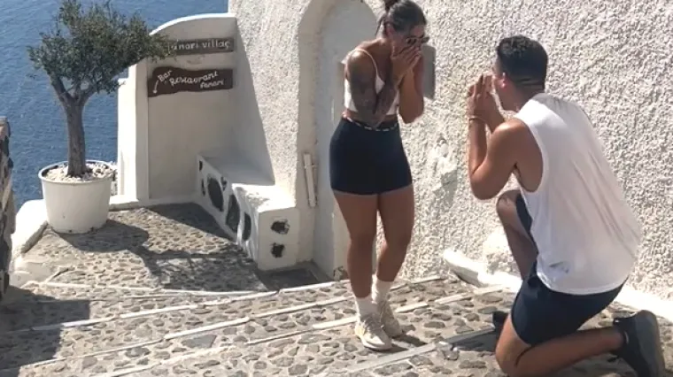 Romantična prosidba iz snova završila debaklom, video je apsolutni hit i pošteno će vas nasmijati!