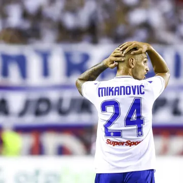 Samo nekoliko dana prije početka sezone Carević ostao bez jednog od ključnih igrača