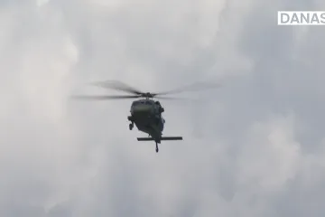 Vojni helikopteri i Rafalei zagrmjeli nebom: Pogledajte spektakularne prizore nad Zagrebom