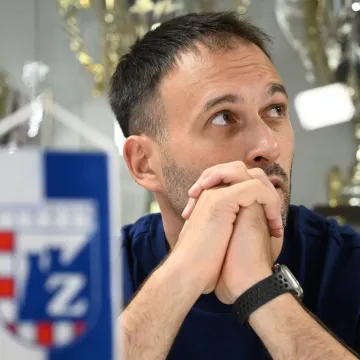 Karačić stigao kući: 'Intuicija me vodila prema Zagrebu, dat ću sve za ovaj dres'