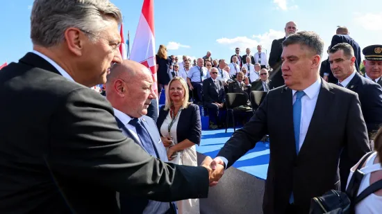 Nema trzavica, samo osmijeh i rukovanje! Pogledajte trenutak rukovanja Milanovića i Plenkovića