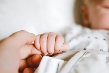 Rođena je 'najstarija beba na svijetu': 'Bilo je nadrealno, teško je i povjerovati'