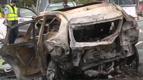 Strašan sudar Mercedesa i BMW-a: Žena živa izgorjela, tata jedva spasio kćer iz plamena