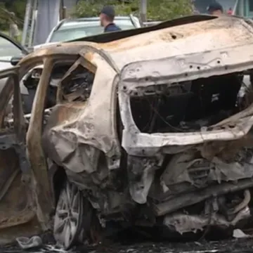 Strašan sudar Mercedesa i BMW-a: Žena živa izgorjela, tata jedva spasio kćer iz plamena