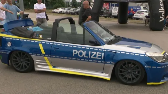 Oduševljeni stari i mladi: Strastveni zaljubljenici u aute pretvorili Vukovar u zonu adrenalina