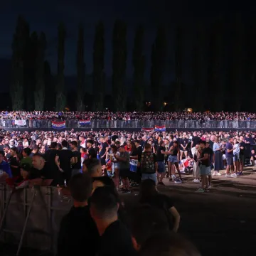 Direkt uživo iz Sinja! Koncert još nije počeo: 'Ljudi su se nonšalantno ponijeli...'