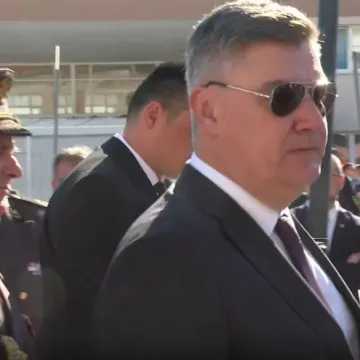 Pitali smo Milanovića zašto neće održati govor u Kninu: Prošao je pored nas bez riječi