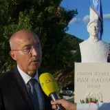 Krstičević na otvaranju spomenika Ivanu Svalini: 'U Oluji smo izgubili četiri čovjeka'