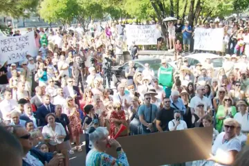 Splićani su bijesni: Prijete novim prosvjedom ako brod s azbestom ne napusti luku