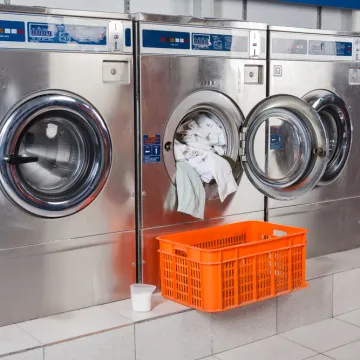 Gdje se u Zagrebu može oprati rublje? Donosimo upute za početnike u praonicama rublja