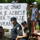 Prosvjedi u Splitu se nastavljaju, gradonačelnik Šuta: 'Debeljak je sada na potezu'