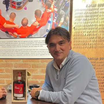 Zlatko Dalić okupio brojne poznate u rodnom Livnu: Pogledajte s kim je posebno 'kliknuo'