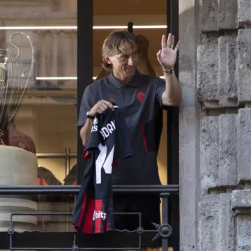 Modrić završava karijeru u neočekivanom klubu: Neće to biti u Milanu, ali niti u Dinamu