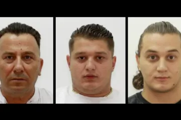 Ovo su otac i sinovi osumnjičeni za jezivi masakr usred bijela dana: Ubili trojicu u kafiću i pobjegli